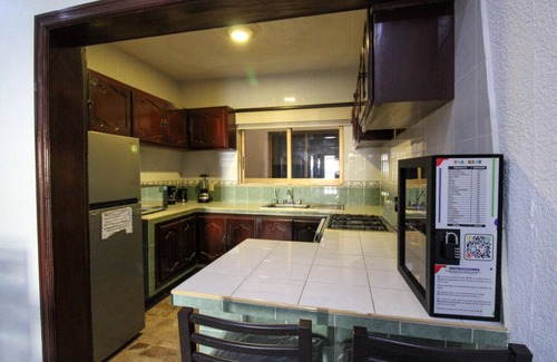 Lomas de Mazatlan Condominio | Amplio 1 departamento super céntrico!