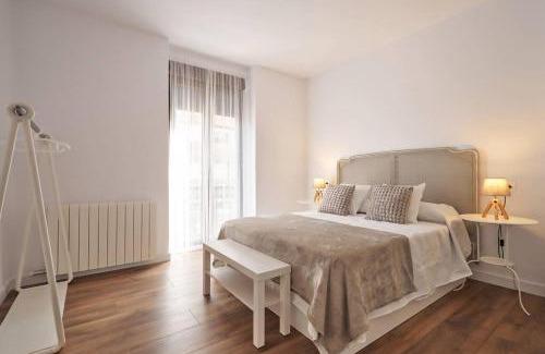 Oeste Apartamento | Amplio alojamiento centro barrio del Oeste