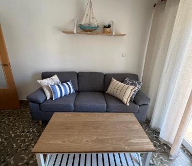 Sagunto Apartamento | Amplio apartamento cerca al mar