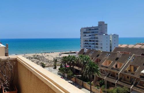 Pobles del Sud Apartamento | Amplio apartamento con vista al mar en El Perelló