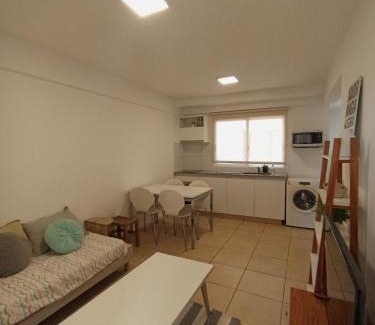 Villa Urquiza Apartamento | Amplio departamento en Villa Urquiza - Cerca de todo