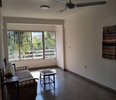 San Lorenzo Apartamento | Amplio departamento céntrico