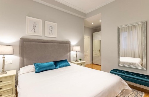 Bilbao Old Town Apartamento | Amplio y Elegante en Casco Viejo con Parking