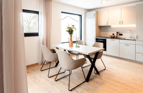 Altusried Apartamento | AmRain Ferienwohnungen