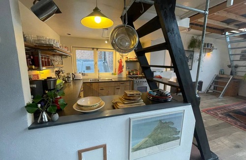 De Weteringschans Apartamento | Amsterdam center loft in the Canal District with everything around the corner