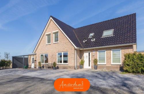 Zwanenburg Casa | Amsterdam Group Stay - Jacuzzi, Sauna & Cinema