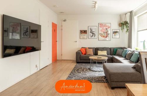 Zwanenburg Casa | Amsterdam Group Stay - Jacuzzi, Sauna & Cinema
