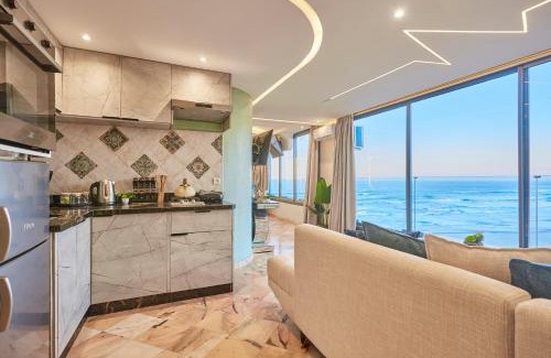 Mirleft Apartamento | Amwaj Apt - Beachfront Paradise Charming 1BR with Ocean Views