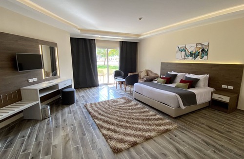 Sharm El Sheikh Hotel | Amwaj Oyoun Resort & Casino