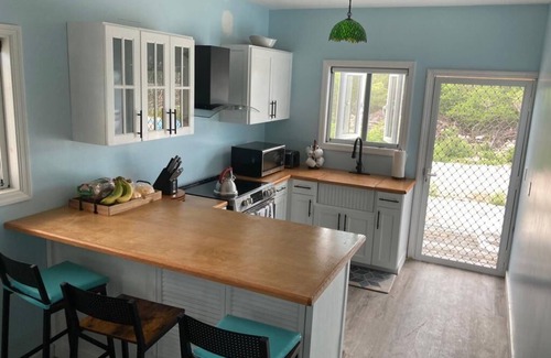 Black Point Casa | Amy House provides a chic and relaxing getaway to help improve well-being.