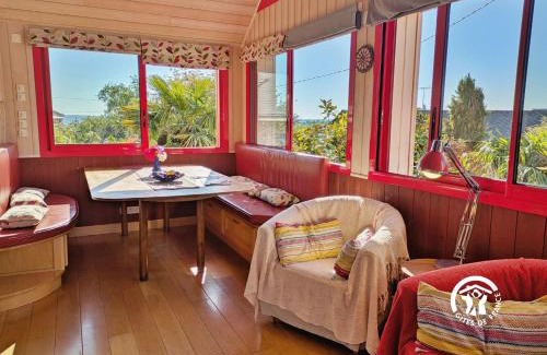 Saint-Hilaire-du-Maine Casa | Anémérial et Capucine