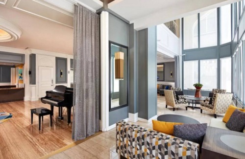 Civic Core Casa | An Adventure Awaits! 4 Great Units, Fitness Center, Near Attractions