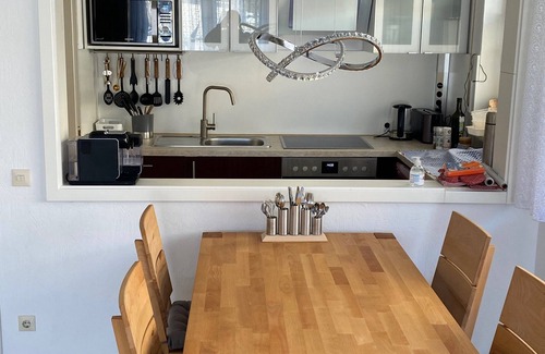 Schoenwald Apartamento | An approximately 80m² apartment with a 40m² terrace and a great view