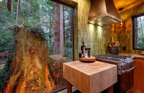 Westhaven-Moonstone Cabaña | An Architects Studio- In a Secluded Forest