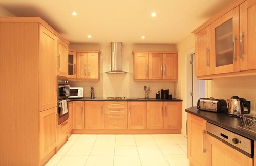 Kenmare Casa | Un roble ardmullen de 3 camas con capacidad para 6 personas en 3 habitaciones.