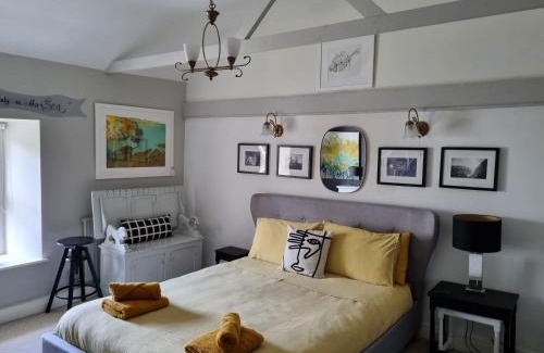 Fishguard Casa | An Artist's Cottage
