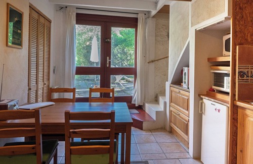 Rochechinard Casa | An artist's studio awaits you in the Vercors Regional Nature Park.