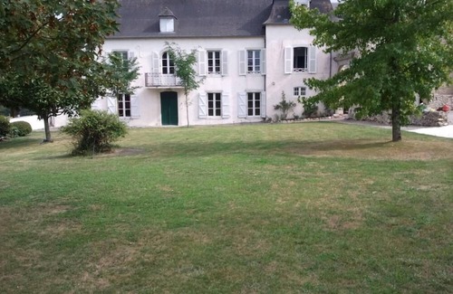 Lucq-de-Bearn Casa | Gran mansion de campo renovada con piscine y vista magnifica sobre los Pirineos