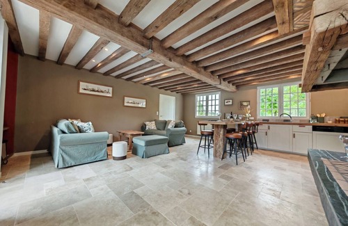 Nouan-le-Fuzelier Casa | An authentic, modern farmhouse in the heart of Sologne