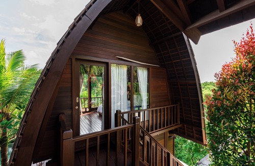 Bukit Villa | Una elegante villa privada de madera de 3 dormitorios con piscina privada en Jimbaran.