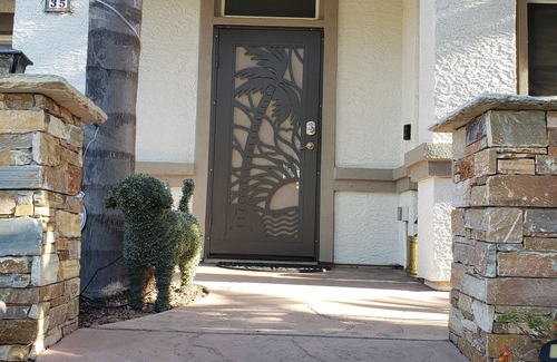 Willow Creek Casa | An Elegant Executive/Corporate Residence