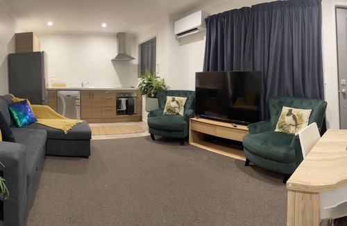 Frankton Casa | An Elegant New-build Two-bedroom House in Hamilton Central