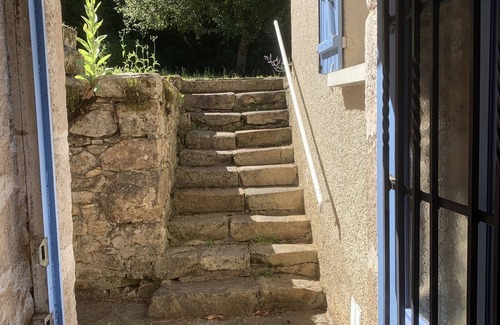 Saint-Saud-Lacoussiere Casa | Ancient Mill in beautiful setting with private lake and rivers