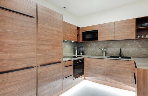 Saint-Gervais Apartamento | AN IDEAL PARISIAN ESCAPE AT RUE DE RIVOLI ELEGANCE- LE MARAIS 200 SM2