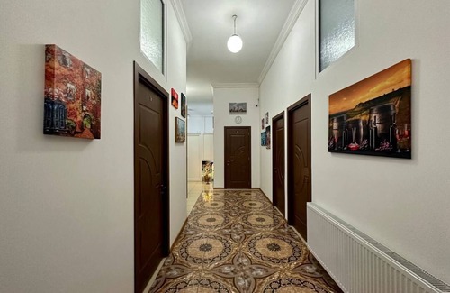 Tbilisi Apartamento | An inspiring apartment hotel with an artistic aesthetic