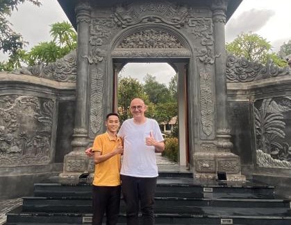 Thuy Xuan Cabina | An Nam Hue Boutique