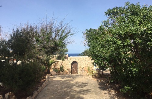 Lampedusa Casa | un oasis en el mar más hermoso en el mundo