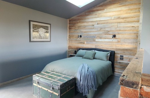 Exeter Cabaña | An Old Dairy transformed into a Couples Boutique Farm Stay