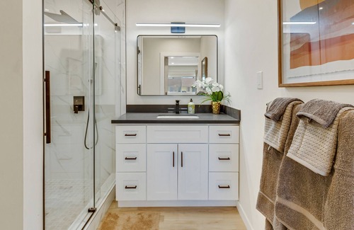 Agua Dulce Casa | An Outstanding Relaxing LA Oasis Perfect Vacation - North Hollywood