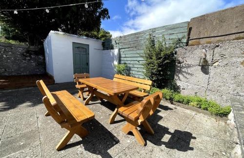 Dungarvan Casa | An Teach Ban, homely townhouse