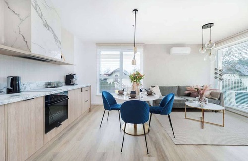 Wyspa Sobieszewska Apartamento | Pearl Apartme... · An unforgettable stay among the greenery and sea