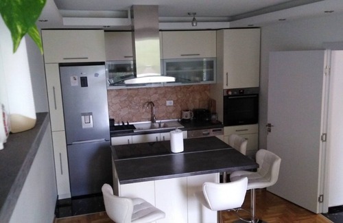 Novi Sad Apartamento | Ana Apartment