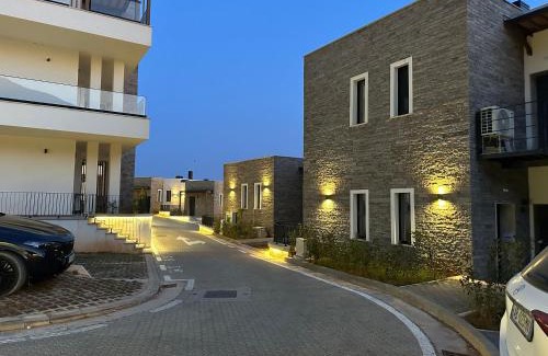 Jala Apartamento | Ana Maria's Excellent Home in Palasë