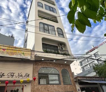 Quy Nhon Hotel | Ana's House