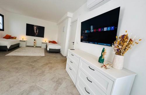 Torre de Benagalbon Apartamento | Ananda - Minimalismo y Descanso By Villa Chanel Boutique Apartments