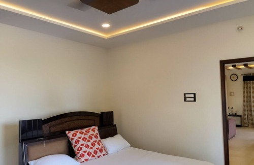 Gajwel Otro | Anandam Orchard 3BR Farmstay in Hyderabad by Homeyhuts