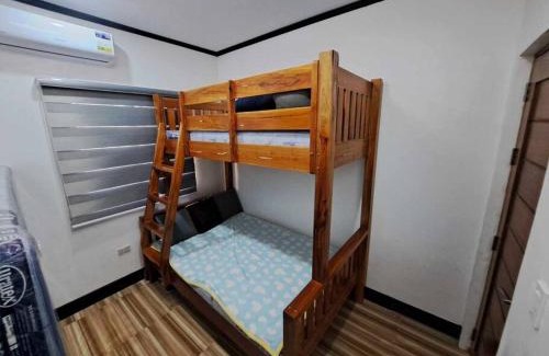 Alfonso Apartamento | Anas Sweet Home w Wifi, Karaoke n Free Parking