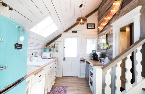 Ballard Casa | Retiro Chic Sheep de Anavo Farm