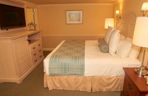 Hyannis Hotel | Anchor In Hotel - Hyannis, MA