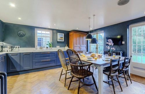 Faversham Cabaña | Anchor Light Cottage