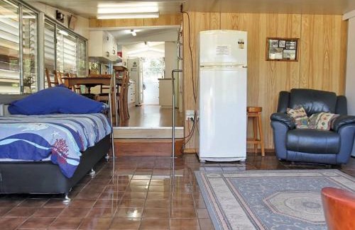 Amity Point Casa | Anchorage