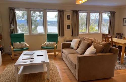 Port Huon Apartamento | Anchorage Waterfront Retreat