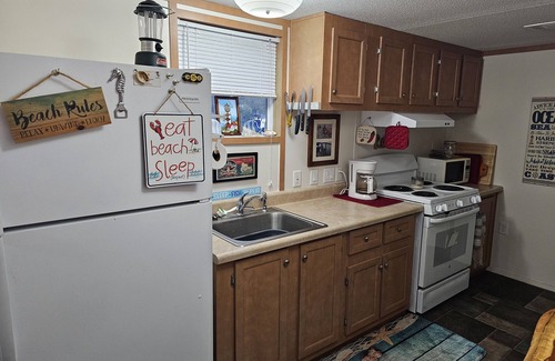 Supply Casa | Anchored Aweigh - Cozy fishing retreat only 5 minutes to the beach!