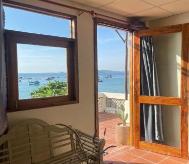 Ganh Dau Cama Y Desayuno | Anchovy Beach House in Phu Quoc