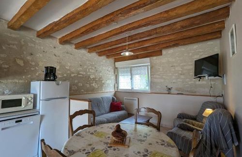 Fredille Casa | Ancienne ferme avec jardin, trampoline et pétanque entre Valençay et Beauval - FR-1-591-217