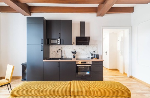 Guingamp Apartamento | Ancient charm and Breton gentleness -near train station - Hôtel Lefort